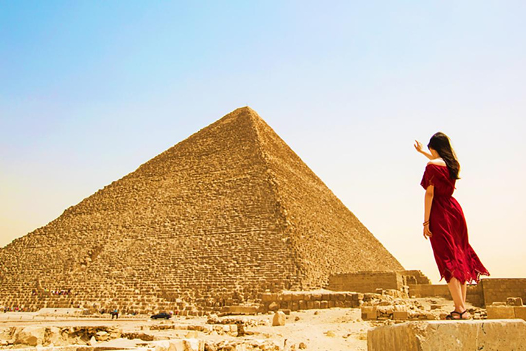 Hurghada: Giza Pyramids Day Trip with Nile Boat Tour Option Tour with Nile Boat Cruise