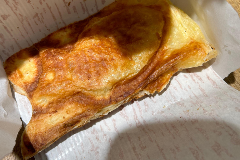 Kyoto: Food Tour 13 dishes and 4 Local Eateries