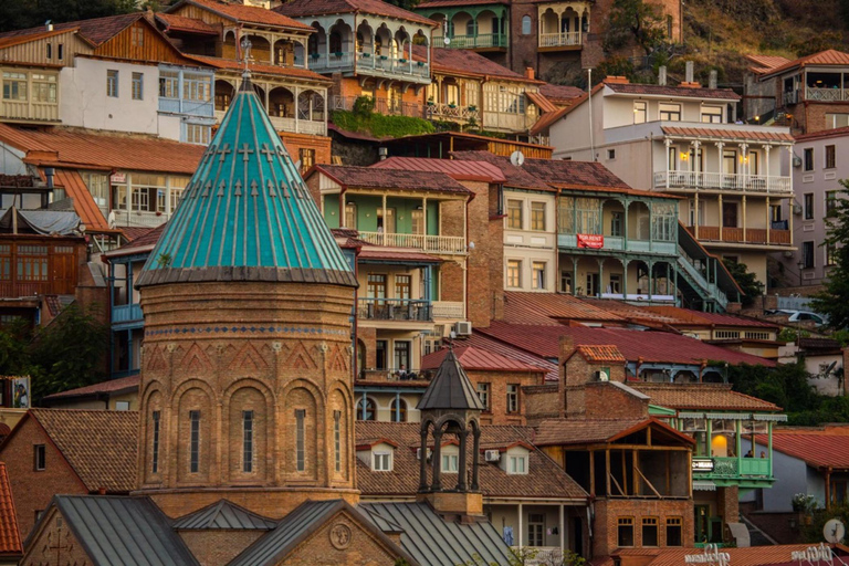 Tbilisi: Visita guiada a pie con cata de vinos