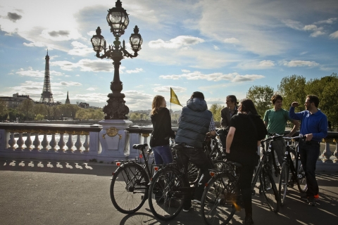 Wycieczka rowerowa po Paryżu: 3 godziny wzdłuż SekwanyWycieczka w języku angielskim