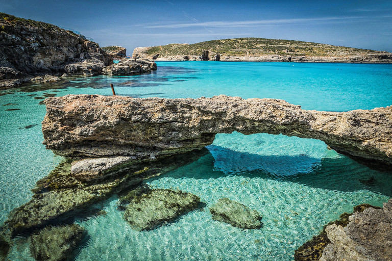 Malta: Private Speedboat Charter with Swim Stops