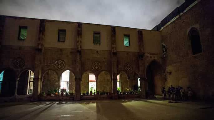 barcelona the dark history tour