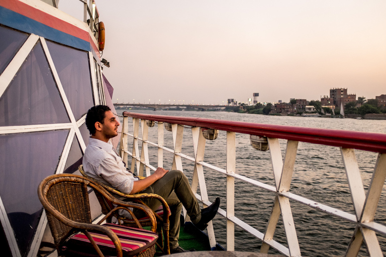 Le Caire : Dîner-croisière sur le NilLe Caire : Dîner-croisière sur le Nil - Circuit en groupe