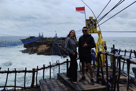 Yogyakarta: Sunrise Merapi, Pindul cave & Timang beach