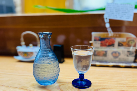 Kanazawa: Private 3-Hour Bar Hopping Tour with Local Guide Start from Kanazawa Station