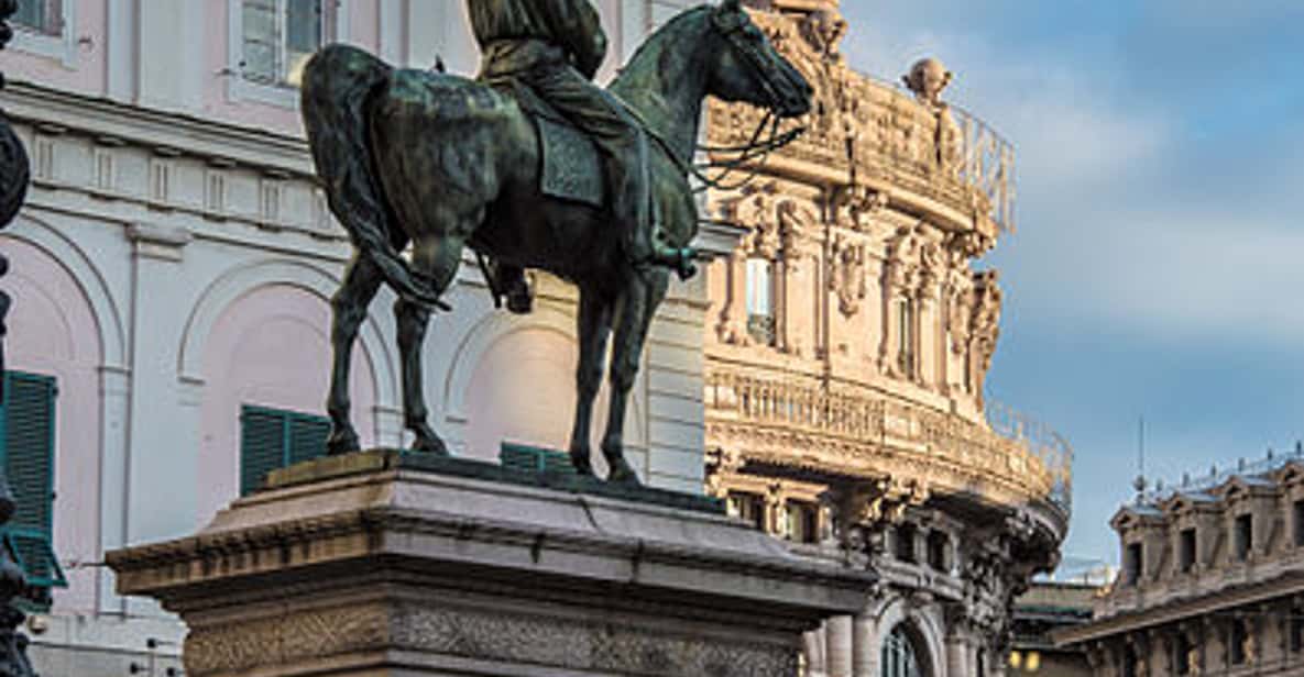 Genoa: Hop-on Hop-off Tour 24 or 48-Hour Ticket