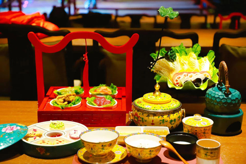 Lijiang: Yuyan Banquet Dinner Show with Costumes Regular Seats for Royal Banquet Dinner