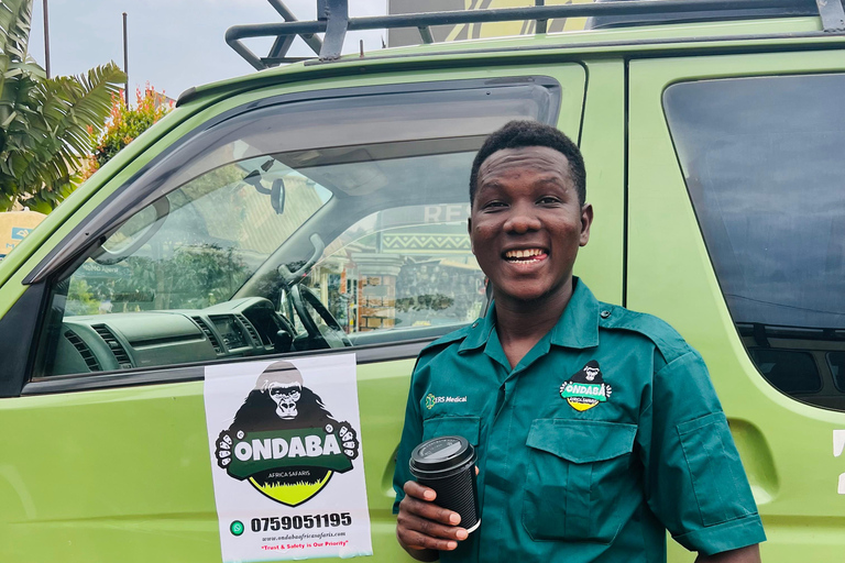 Kampala: Half-Day Equator Tour with Pickup and Lunch