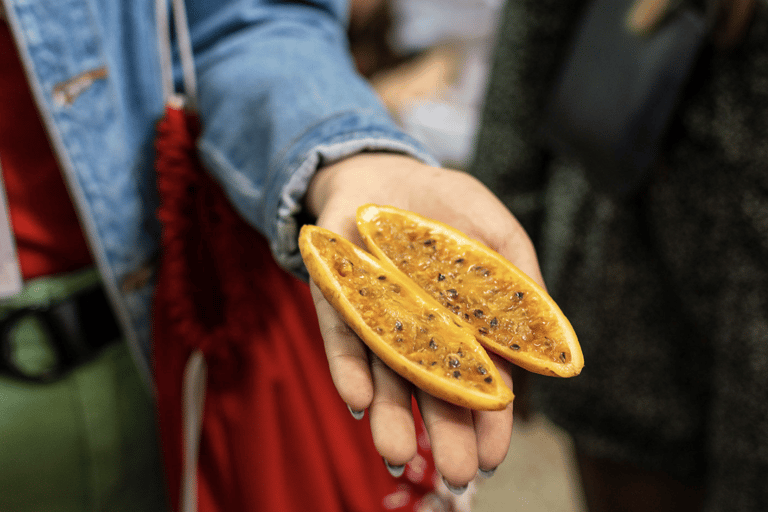 Lima: Market Tour and Cooking Class with Pisco Sour