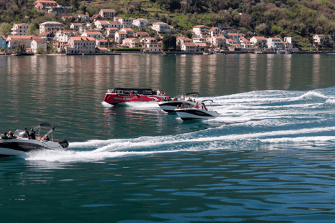 Kotor : Excursión en grupo en lancha rápida a la Cueva Azul