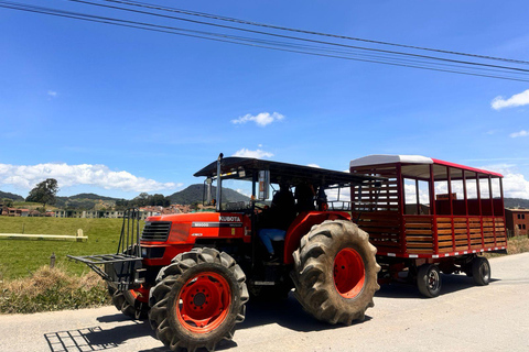 La Union, Antioquia: Tour on a Tourist Tractor
