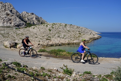 Von Marseille aus: Geführte E-Bike Tour zur Calanque de SormiouAb Marseille: E-Bike Tour zur Calanque de Sormiou
