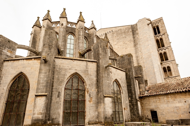 Barcelona: Girona i Figueres z opcjonalną wycieczką do Muzeum DalegoWycieczka do Girony i Figueres z biletem wstępu do Muzeum Dalego