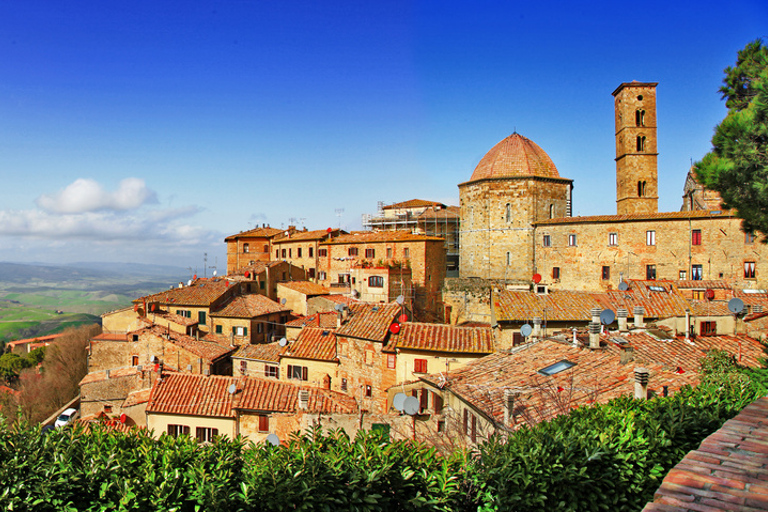 Volterra & San Gimignano from Livorno, Pisa, Lucca with wine Pickup from Pisa or Lucca city centre
