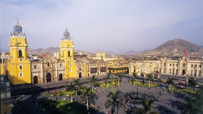 downtown lima walking tour