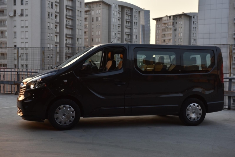Belgrade: Private Transfer from Airport to Hotel Minibus 8-18 pax