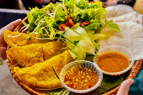 Saigon Vespa Michelin Foodie & Hidden Gems Tour