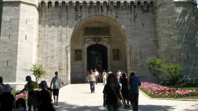 skip the line topkapı palace smallgroup tour