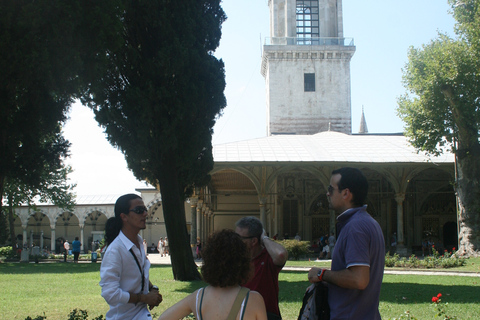 Skip the Line: Topkapı Palace Small-Group Tour Istanbul Essentials Half-Day Small Group Tour