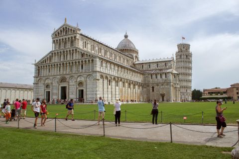 Reserverad entré till Lutande tornet och katedralen i Pisa