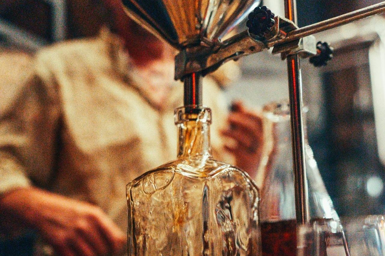 Nashville: Premium Blend Your Own Bourbon Experience