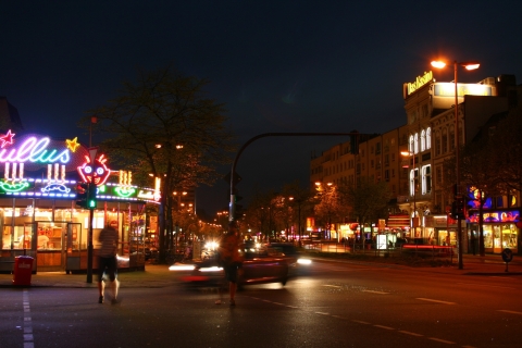 Hamburg St Pauli: Red Light District Walking TourVisite 1 heure guidée de la Reeperbahn: Hamburg