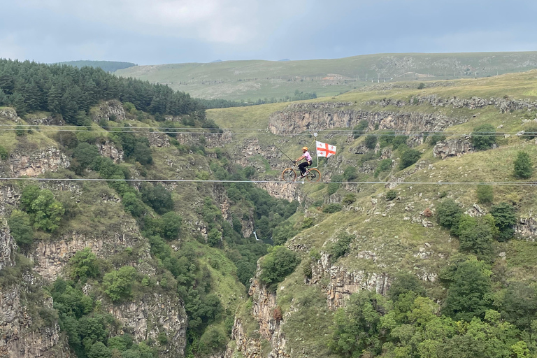Tbilisi: Dashbashi Canyon & Beshtasheni Private Tour