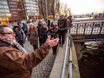 Hamburg: Speicherstadt and HafenCity 2-Hour Tour