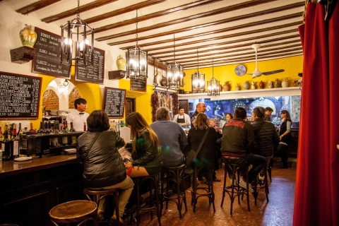 Madryt: wycieczka nocna z degustacją tapas i napojów