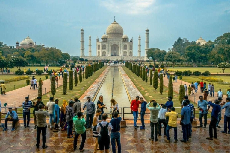 Von Delhi aus: Private Taj Mahal Tagestour mit dem Auto