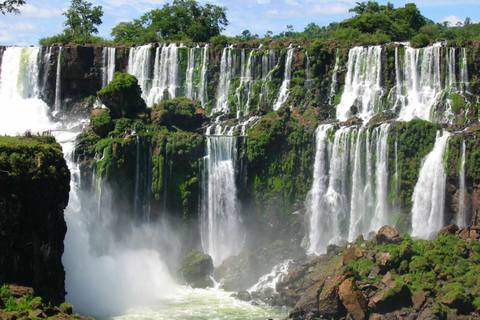 Da Puerto Iguazu: lato argentino e brasiliano delle cascate di IguazuTour con prelievo da Foz de Iguazu, Brasile
