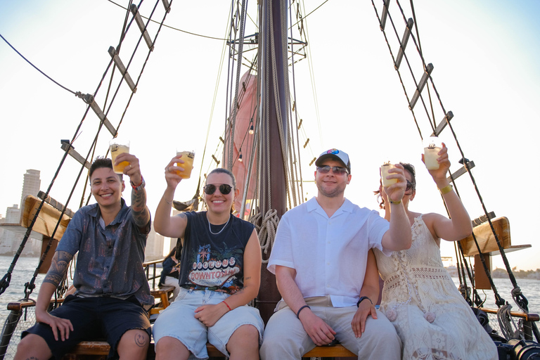 Cartagena: Walking tour & Sunset Pirate Ship Cruise