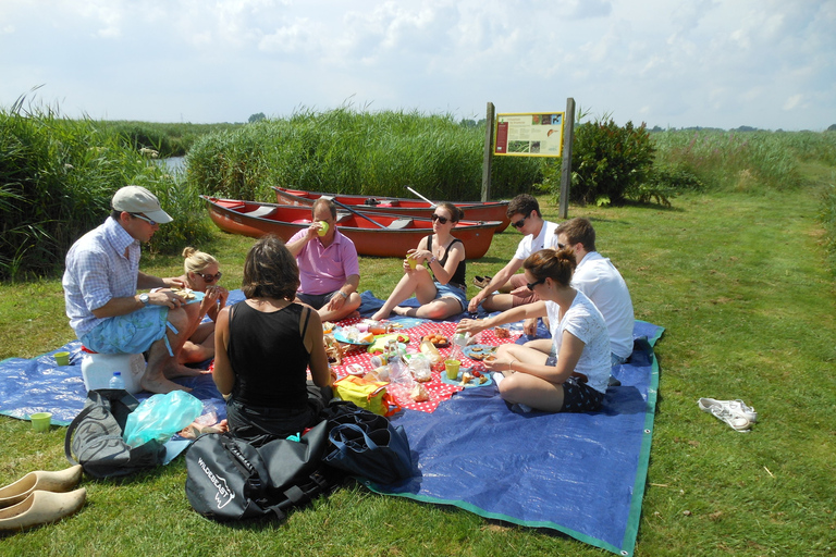 Amsterdam: Dutch Countryside Sunset Canoe Tour