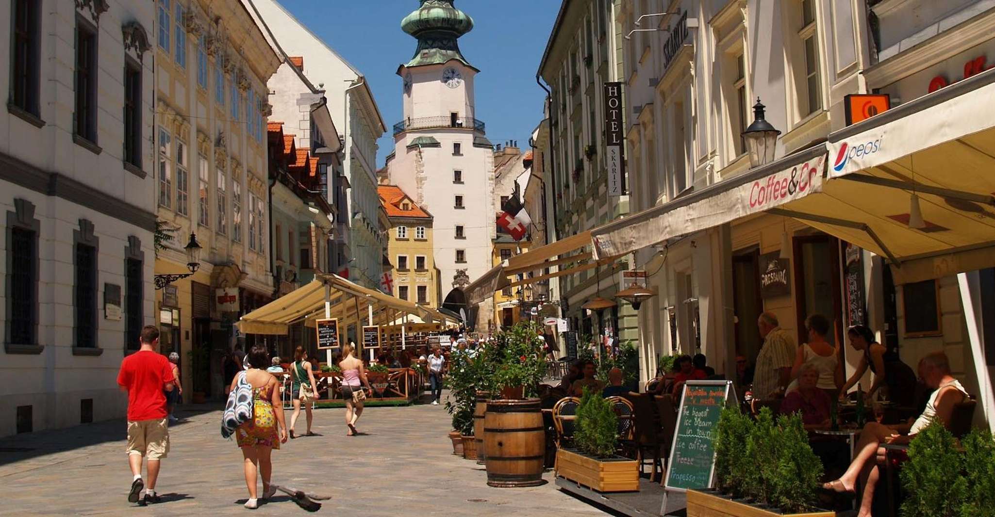 Bratislava Walking Tours with Licensed Guides - Housity