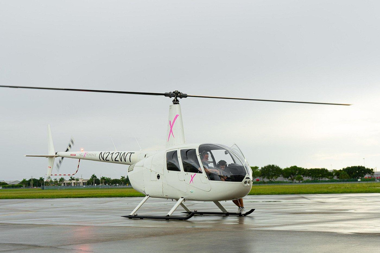 Miami: Hard Rock and Beach Helicopter Tour