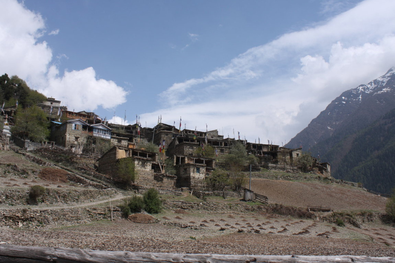 Annapurna Circuit 17-Day Guided Trek