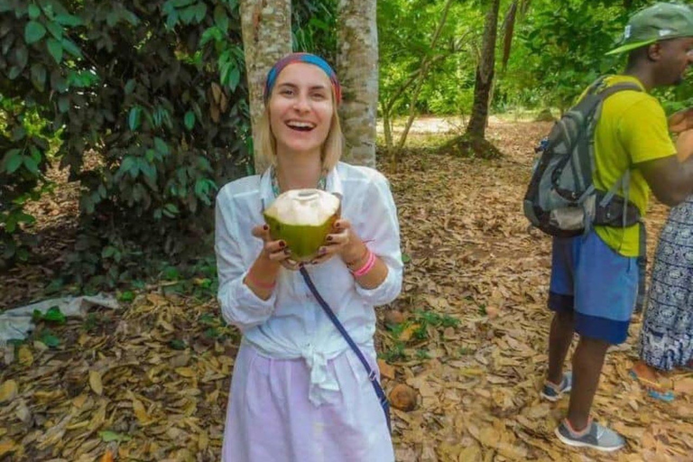 Zanzibar: Stone Town, Prison Island & Spice farm with Lunch Private tour no Hotel pickmup and drop off included