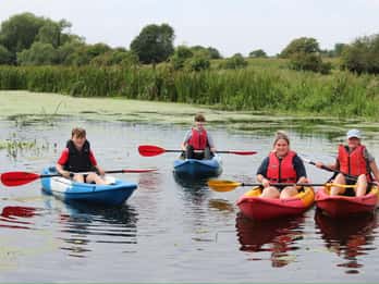 River Waveney: Self-Guided Solo Kayaking Experience
