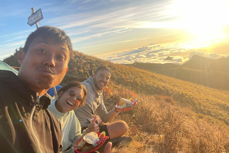 Mount Rinjani Crater Rim Trek with sunrise