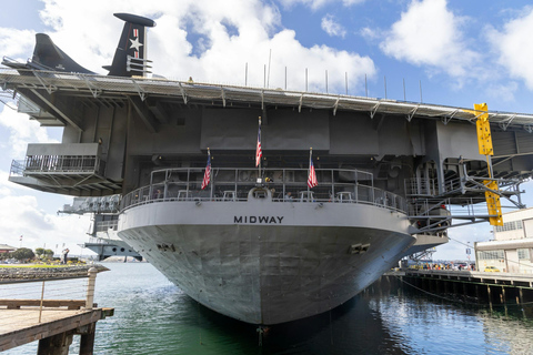 San Diego : USS Midway avec visite à pied du front de merVisite à pied du front de mer de San Diego avec billet pour le USS Midway