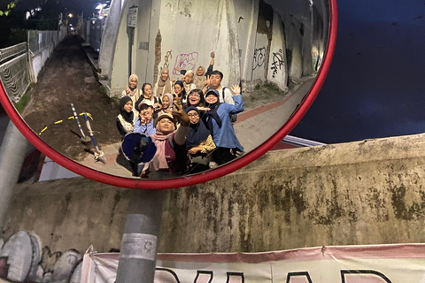 Yogyakarta: Pakualaman Royal Palace Walking Tour with Jamu