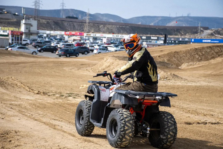 Baku: Quadro Safari - In the City Center