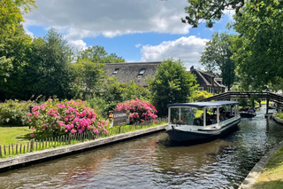 Giethoorn: Godzinny rejs kanałami przez wioskę