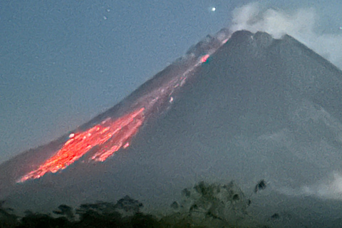 Yogyakarta: Prambanan Temple Sunset & Merapi Lava at Night All Include