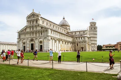 Reservierter Eintritt zum Schiefen Turm von Pisa und zum Dom