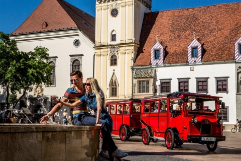 Bratislava: Sightseeing-Tour im Bus60-minütige Burgtour