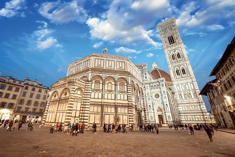 Small-Group: Uffizi &amp; walking tour of Florence skip the lineTour in Italian