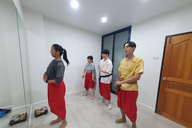 Thai Dance Class