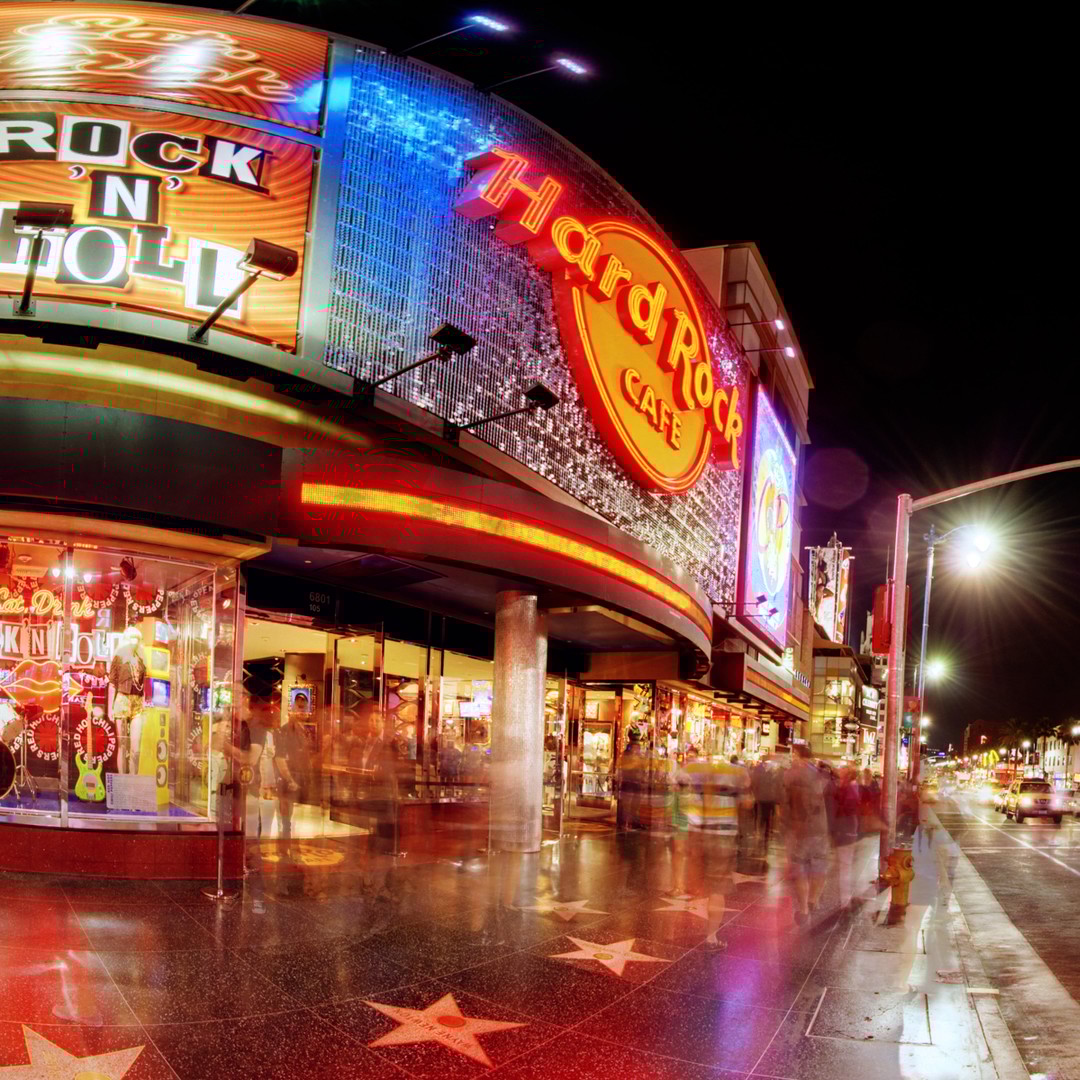 ロサンゼルス：ハードロックカフェハリウッドでの食事 | GetYourGuide