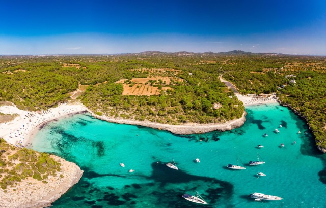 Visit Mallorca Tour: Playa Mondrago, S'amarador & Barca Trencada in Majorca